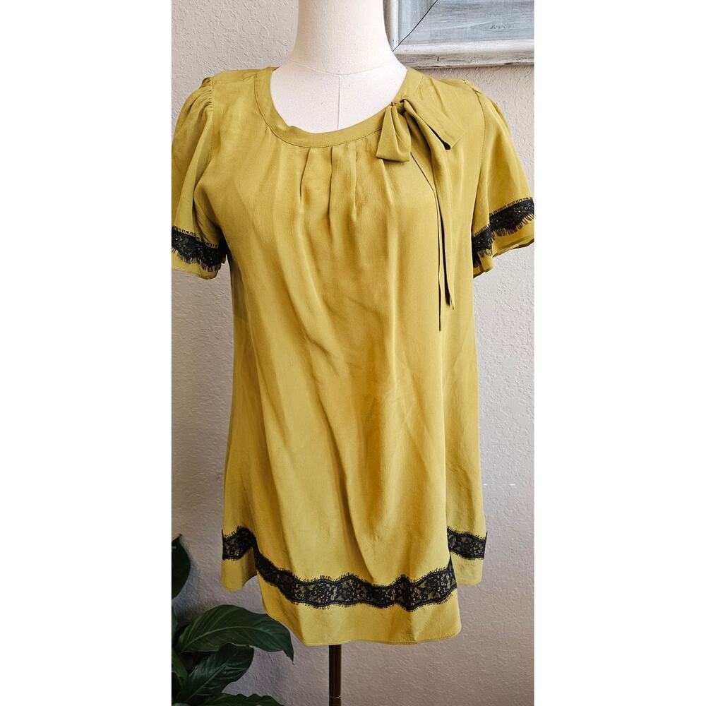 Twelve By Twelve Women's Pleated Lace Trim Silk Pullover Top Size S Chartreuse